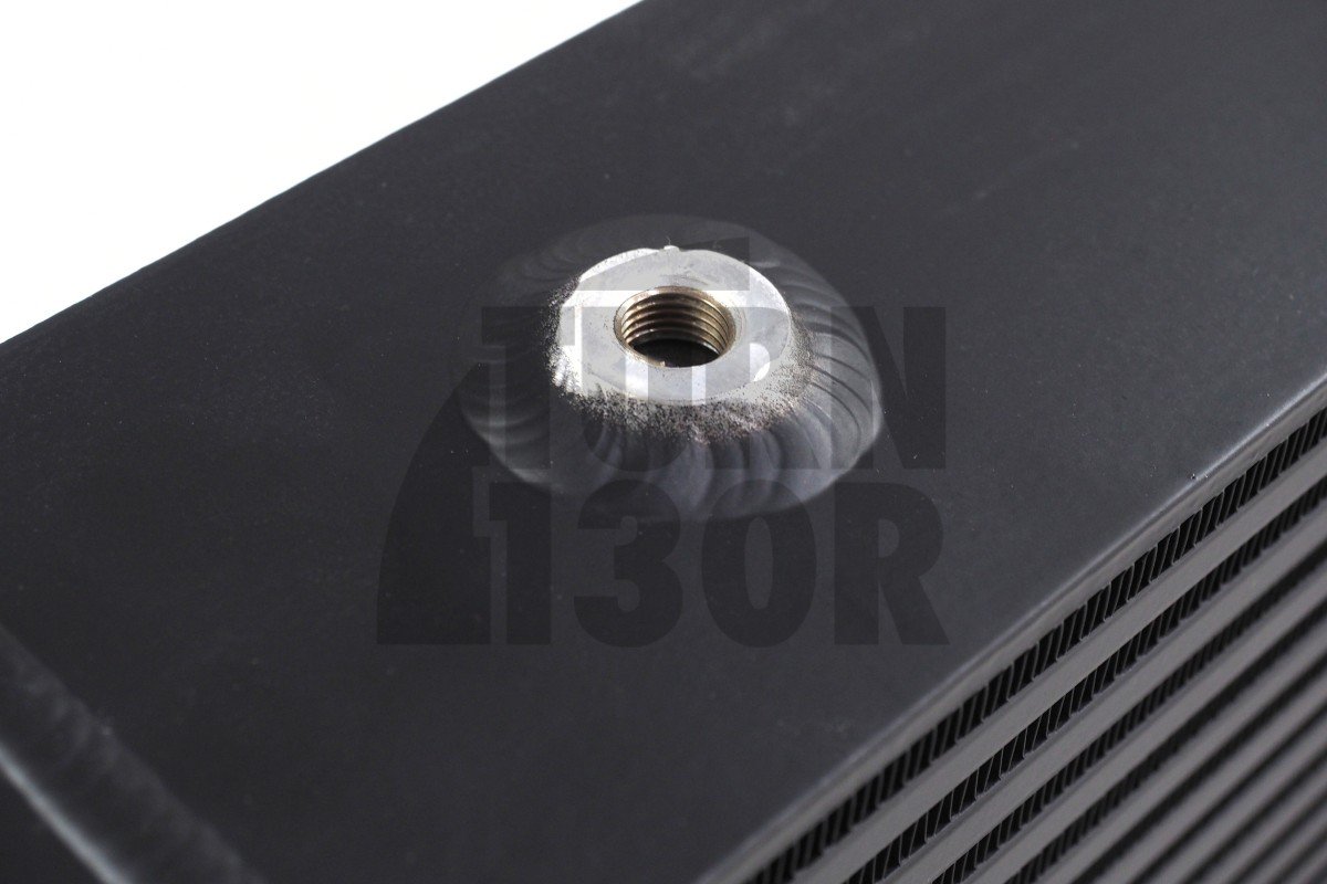 Mishimoto Universal Intercooler J-Line Black Mishimoto Universal Intercooler J-Line Black