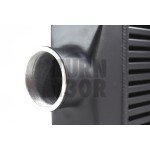Mishimoto Universal Intercooler J-Line Black Mishimoto Universal Intercooler J-Line Black