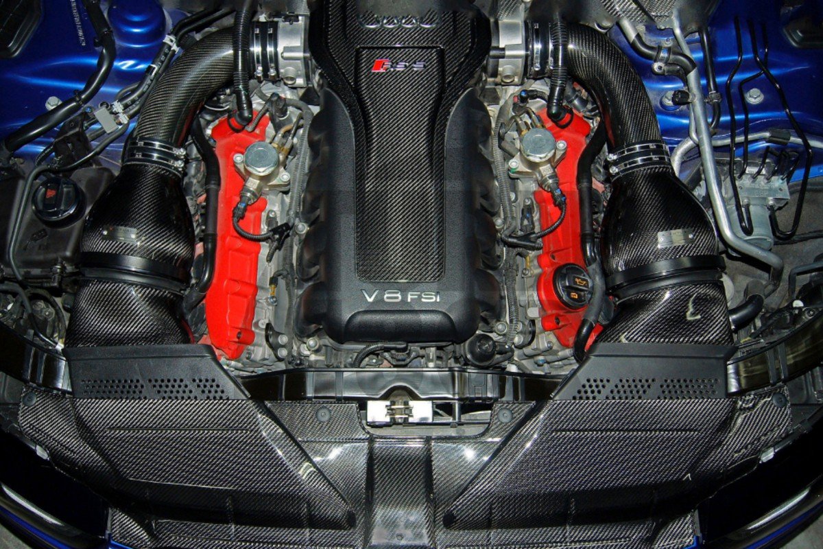 Eventuri Carbon Fiber Slam Panel Cover for Audi RS5 B8 Eventuri Carbon Fiber Slam Panel Cover for Audi RS5 B8