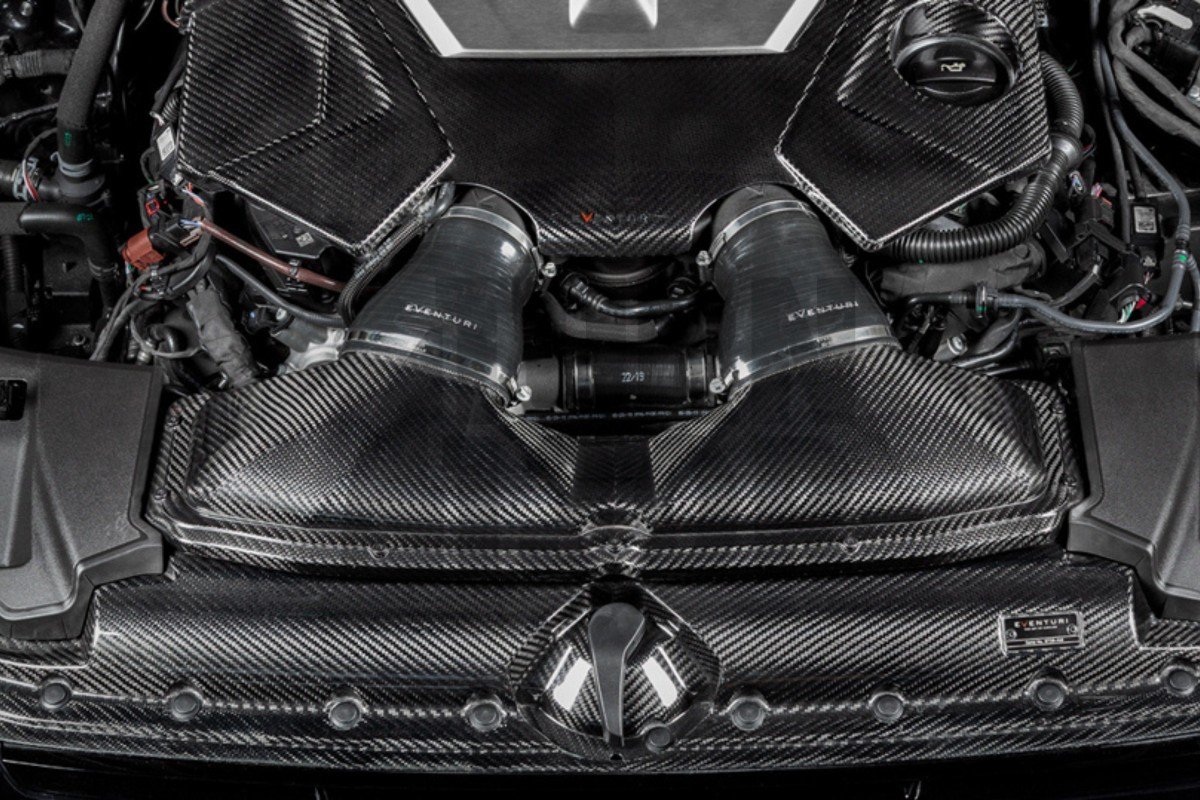 Eventuri Carbon Fiber Intake System for Audi RS6 C8 / RS7 C8 Eventuri Carbon Fiber Intake System for Audi RS6 C8 / RS7 C8