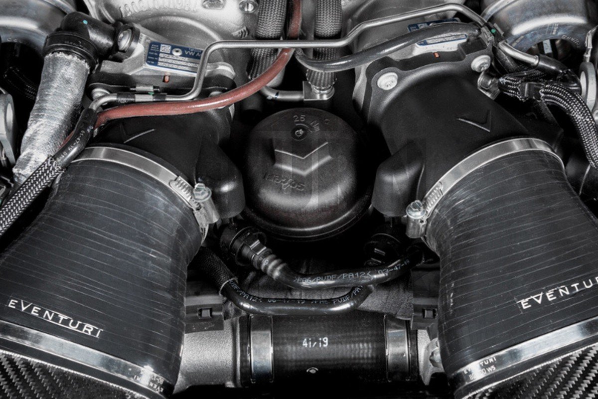 Eventuri Carbon Fiber Intake System for Audi RS6 C8 / RS7 C8 Eventuri Carbon Fiber Intake System for Audi RS6 C8 / RS7 C8