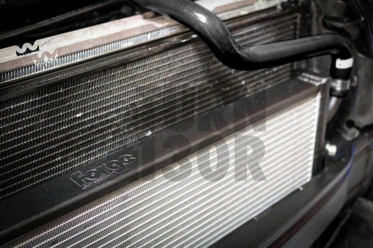 Forge Motorsport Charge Cooler Radiator Audi RS7 / RS6 C7 Forge Motorsport Charge Cooler Radiator Audi RS7 / RS6 C7