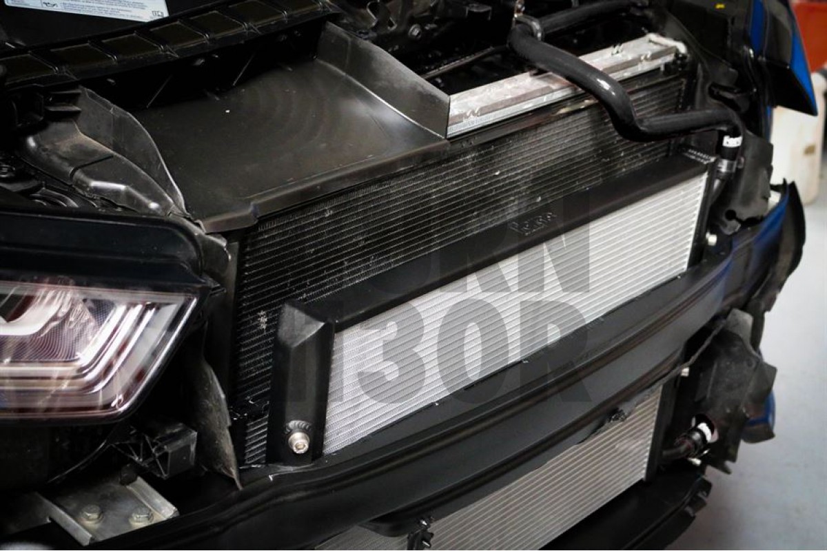 Forge Motorsport Charge Cooler Radiator Audi RS7 / RS6 C7 Forge Motorsport Charge Cooler Radiator Audi RS7 / RS6 C7