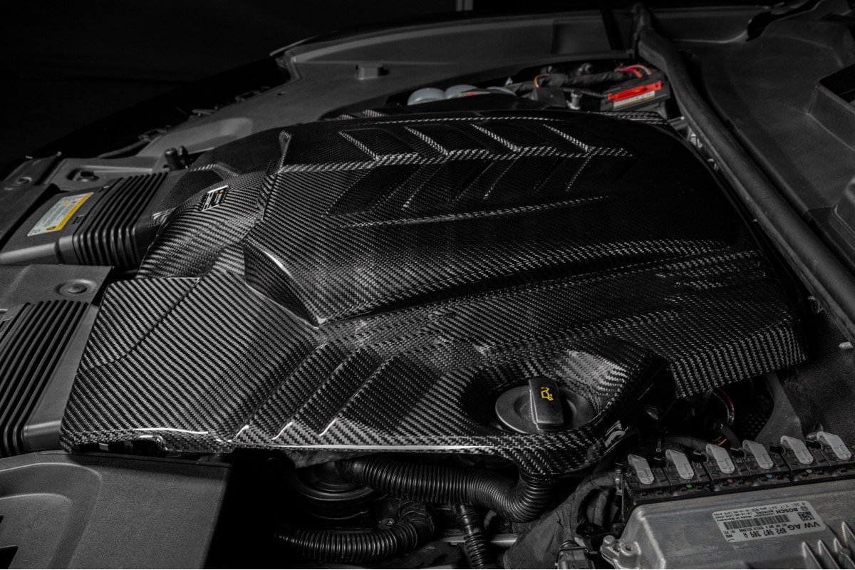 Eventuri Carbon Fiber Intake for Audi RSQ8 / Lamborghini Urus Eventuri Carbon Fiber Intake for Audi RSQ8 / Lamborghini Urus