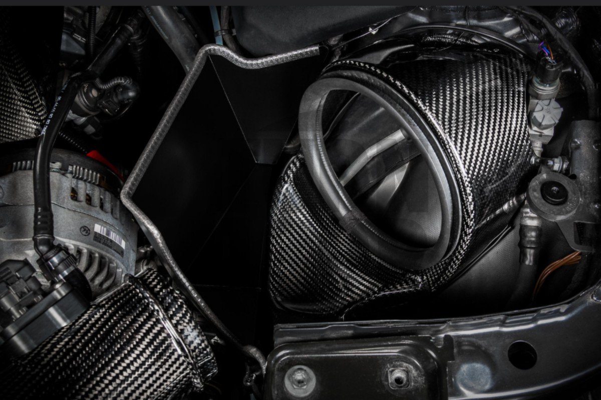 Eventuri Carbon Fiber Intake System for BMW 135i / 235i / M2 / 335i / 435i Eventuri Carbon Fiber Intake System for BMW 135i / 235i / M2 / 335i / 435i