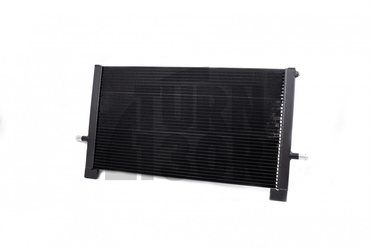 Forge Motorsport Centre chargecooler Radiator Mercedes A45 AMG W176 Forge Motorsport Centre chargecooler Radiator Mercedes A45 AMG W176