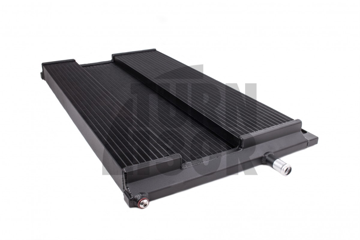 Forge Motorsport Centre chargecooler Radiator Mercedes A45 AMG W176 Forge Motorsport Centre chargecooler Radiator Mercedes A45 AMG W176