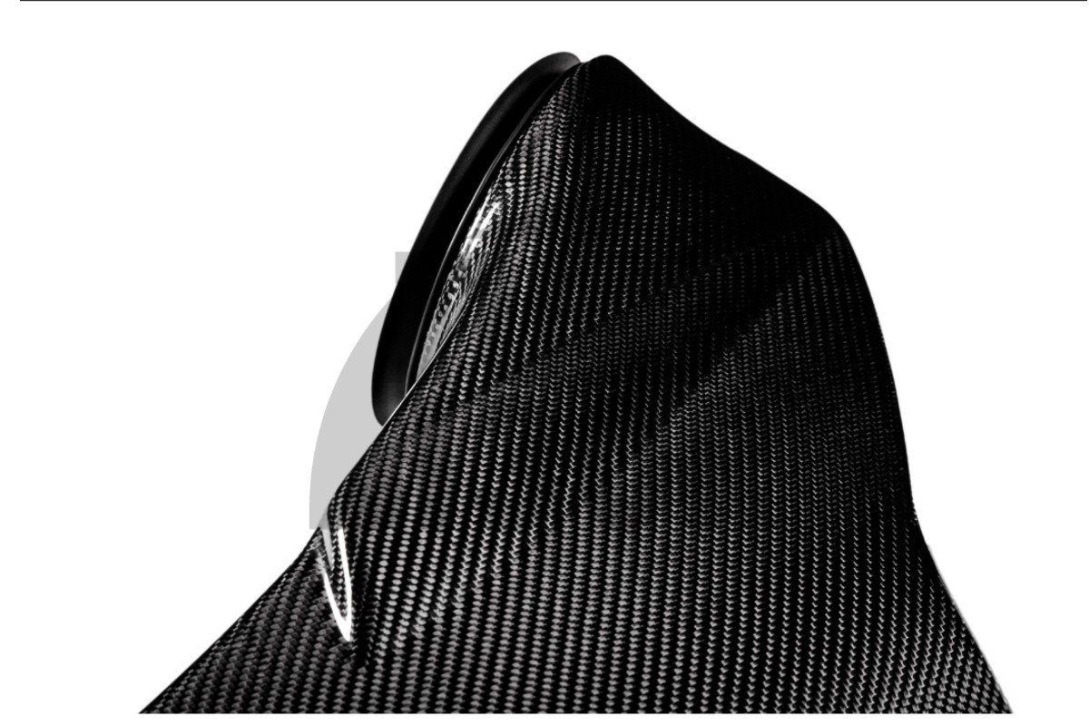 Eventuri Carbon Fiber Intake System for BMW 135i / 235i F40 Eventuri Carbon Fiber Intake System for BMW 135i / 235i F40