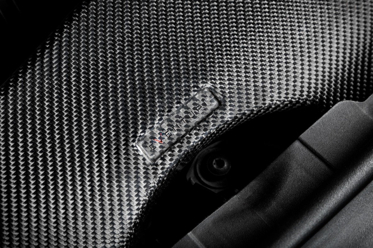 Eventuri Carbon Fiber Intake System for BMW 135i / 235i F40 Eventuri Carbon Fiber Intake System for BMW 135i / 235i F40