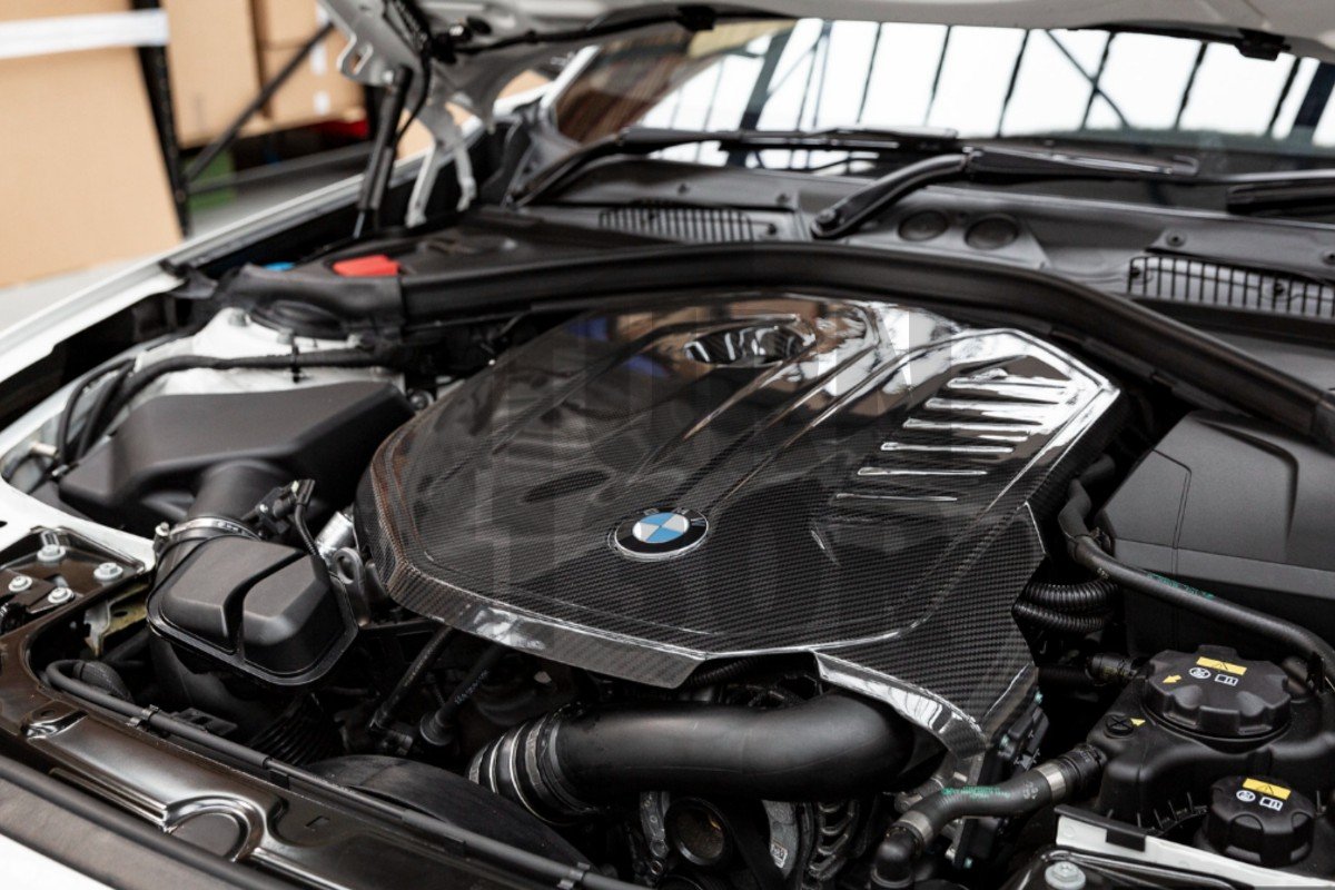 Eventuri Carbon Fiber Engine Cover for BMW 140i / 240i / 340i / 440i B58 Eventuri Carbon Fiber Engine Cover for BMW 140i / 240i / 340i / 440i B58