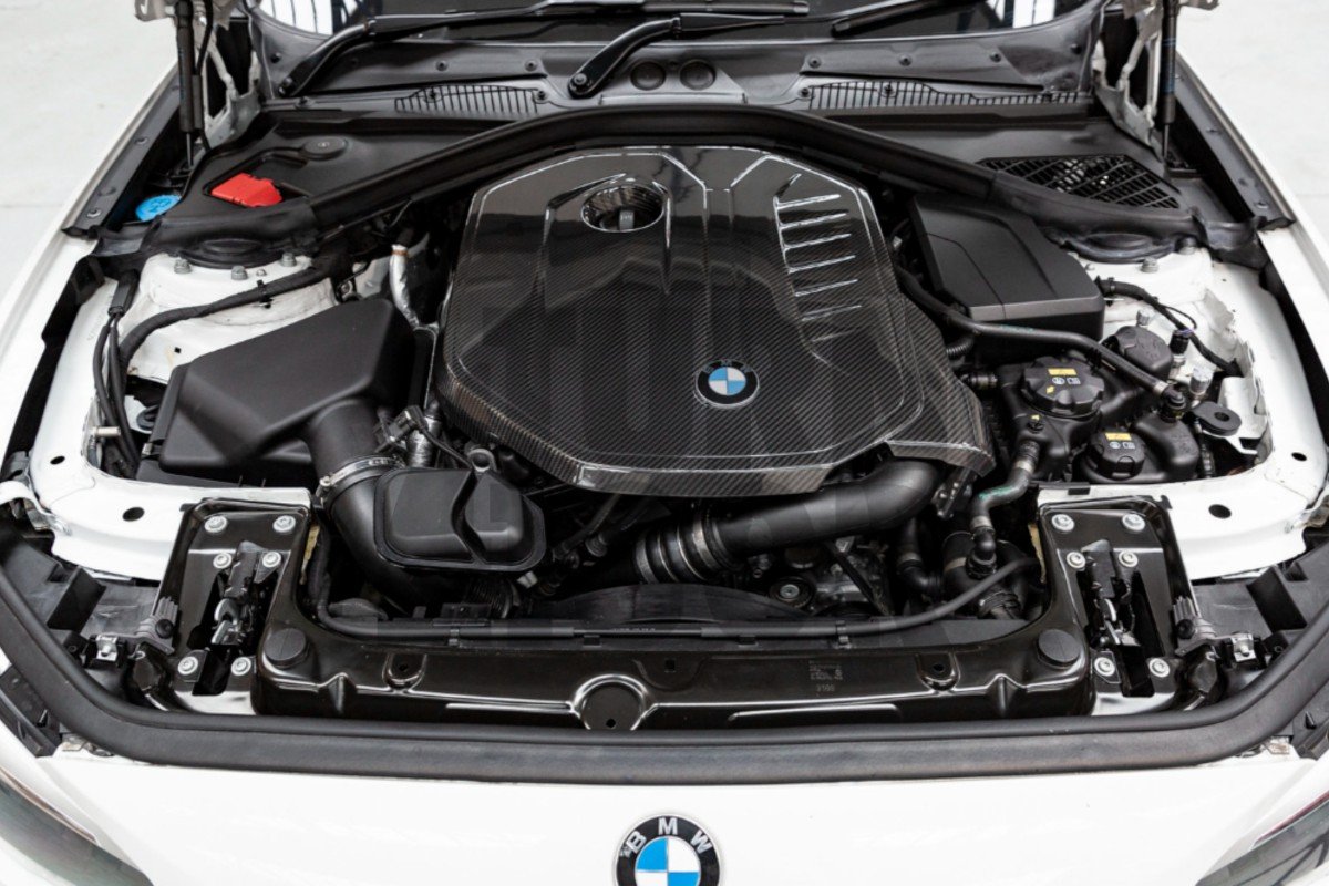 Eventuri Carbon Fiber Engine Cover for BMW 140i / 240i / 340i / 440i B58 Eventuri Carbon Fiber Engine Cover for BMW 140i / 240i / 340i / 440i B58