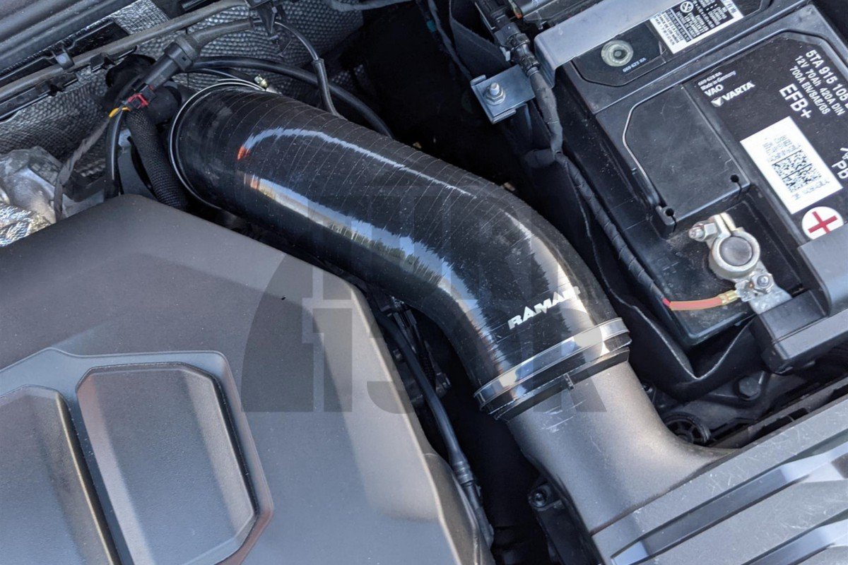 Silicone Intake Hose for Golf 8 GTI and Octavia NX VRS with Ramair Upgrade Silicone Intake Hose for Golf 8 GTI and Octavia NX VRS with Ramair Upgrade