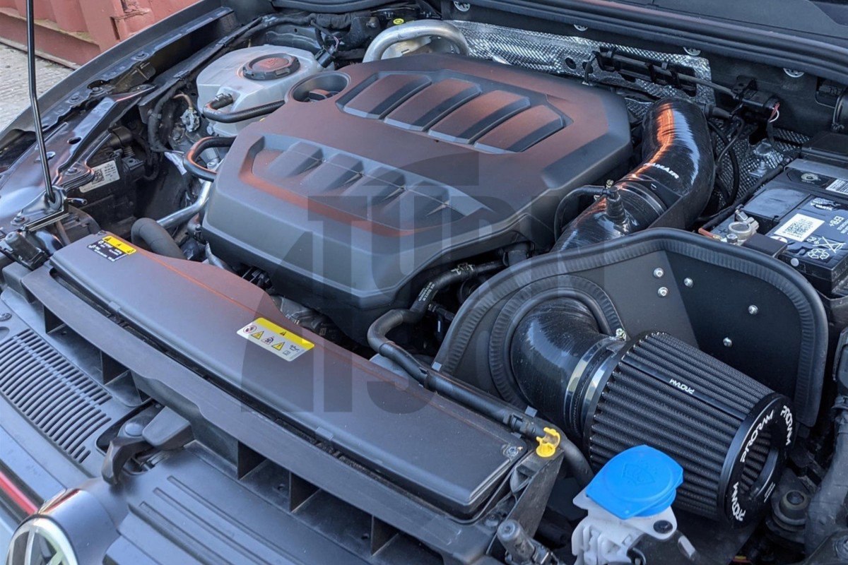 Silicone Intake Hose for Golf 8 GTI and Octavia NX VRS with Ramair Upgrade Silicone Intake Hose for Golf 8 GTI and Octavia NX VRS with Ramair Upgrade