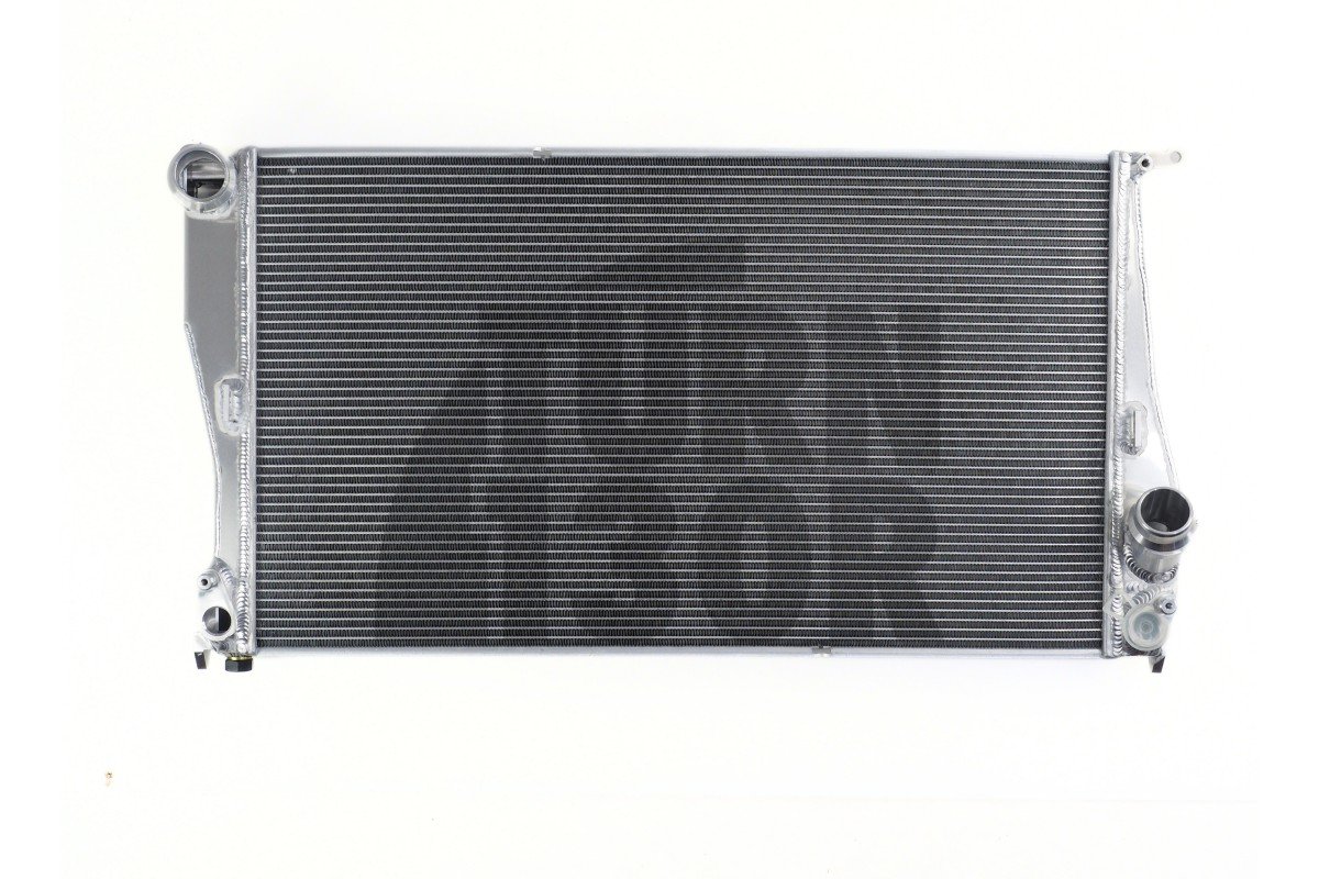 Mishimoto Aluminium Radiator BMW 135i E82 / 335i E9x manual Mishimoto Aluminium Radiator BMW 135i E82 / 335i E9x manual