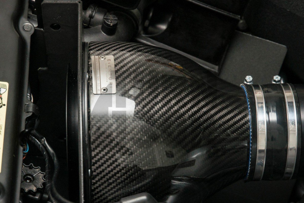 Eventuri Carbon Fiber Intake System for BMW M3 E46 Eventuri Carbon Fiber Intake System for BMW M3 E46
