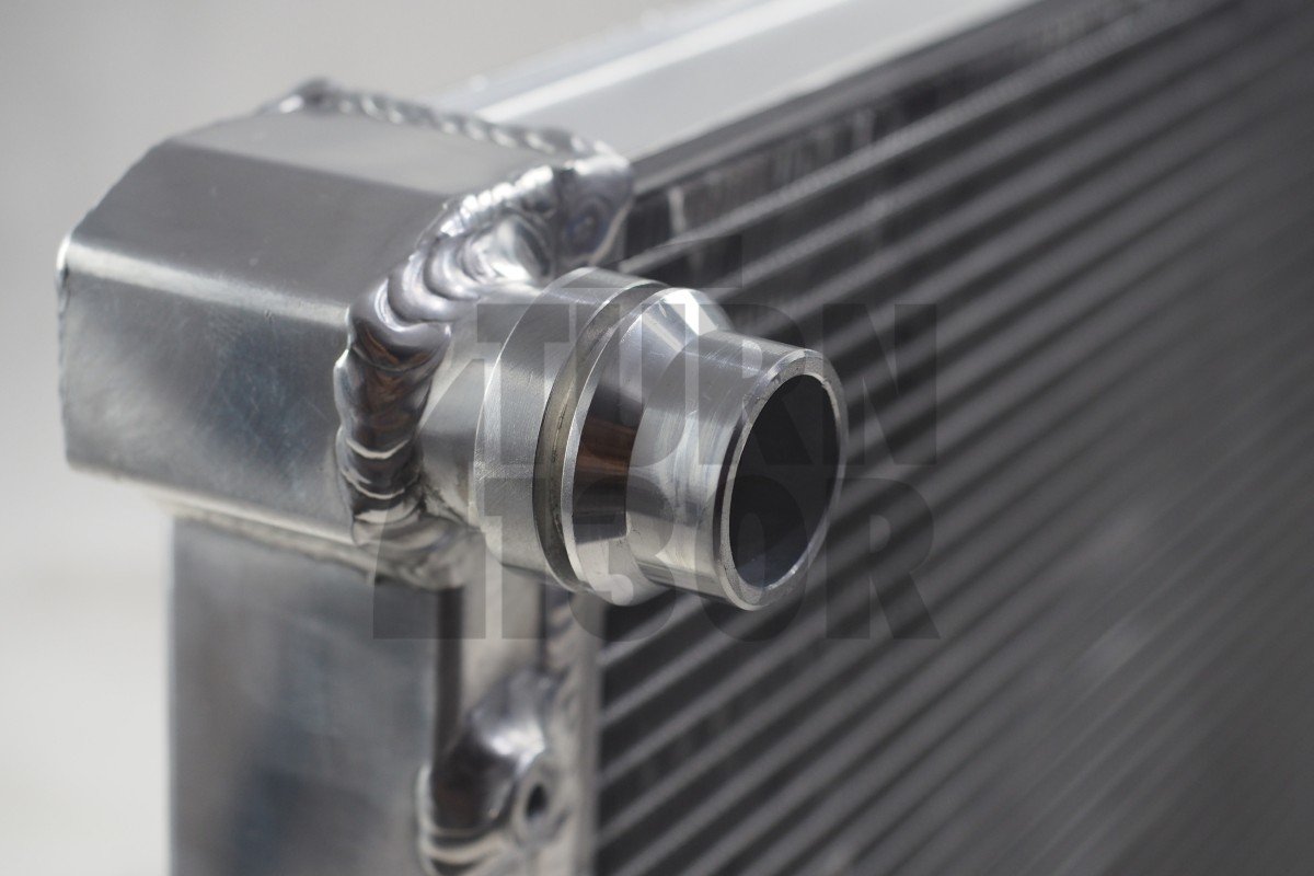 Mishimoto Aluminium Radiator Golf 5 GTI / Golf 6 R / Leon Cupra / S3 / TT 2.0 TFSI Mishimoto Aluminium Radiator Golf 5 GTI / Golf 6 R / Leon Cupra / S3 / TT 2.0 TFSI