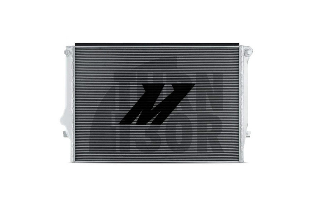 Mishimoto Aluminium Radiator Golf 7 GTI / Golf 7 R / Leon 3 Cupra / S3 8V / TT 8S EA888.3 Mishimoto Aluminium Radiator Golf 7 GTI / Golf 7 R / Leon 3 Cupra / S3 8V / TT 8S EA888.3