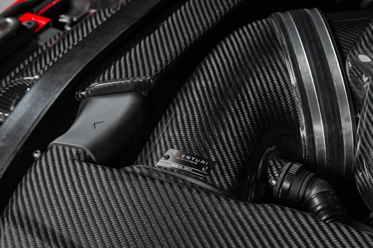 Eventuri Carbon Fiber Air Intake Ducts for BMW M3 E9x Eventuri Carbon Fiber Air Intake Ducts for BMW M3 E9x