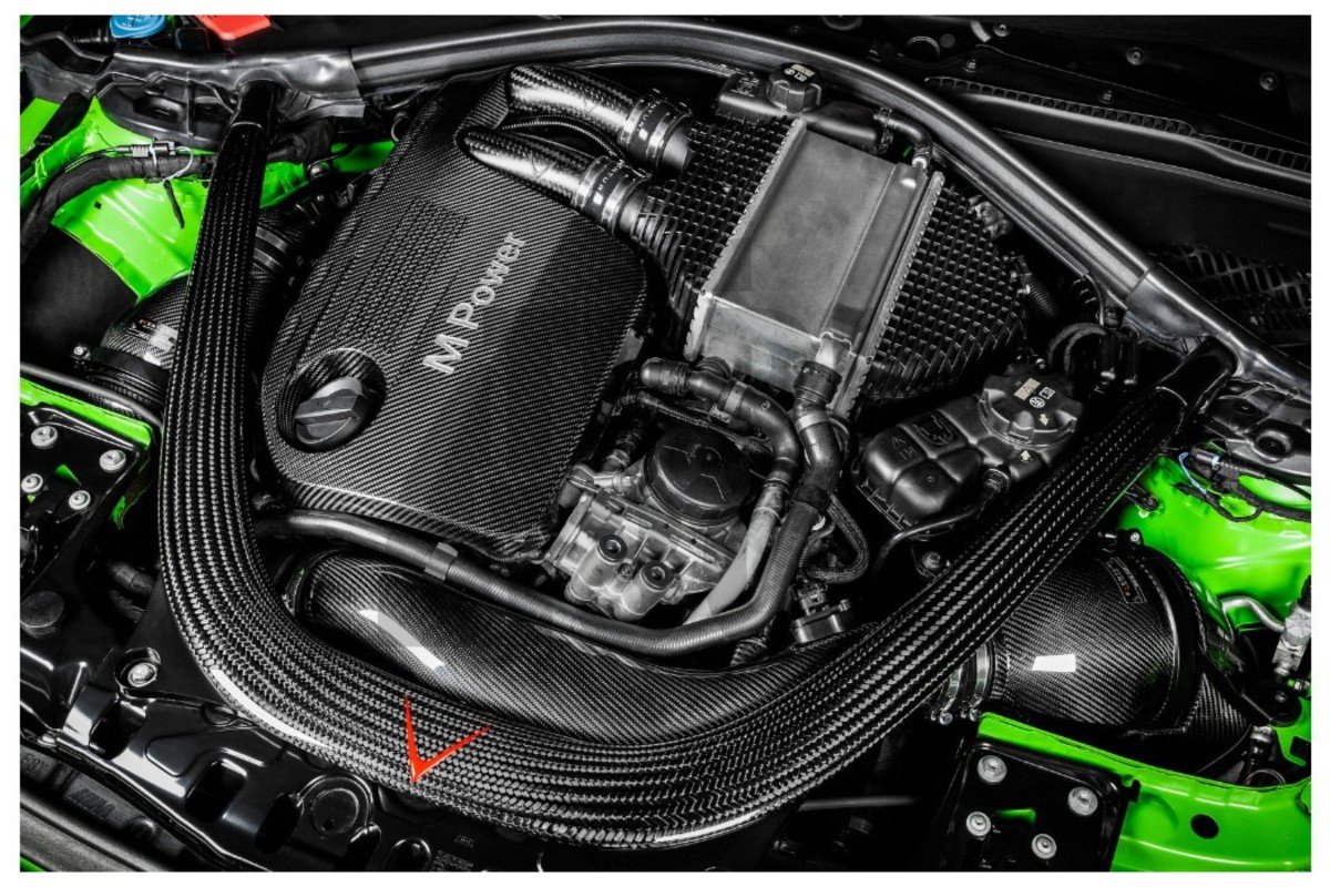 Eventuri Carbon Charge Pipes for BMW M3 F80 / M4 F8x / M2 Comp F87 Eventuri Carbon Charge Pipes for BMW M3 F80 / M4 F8x / M2 Comp F87