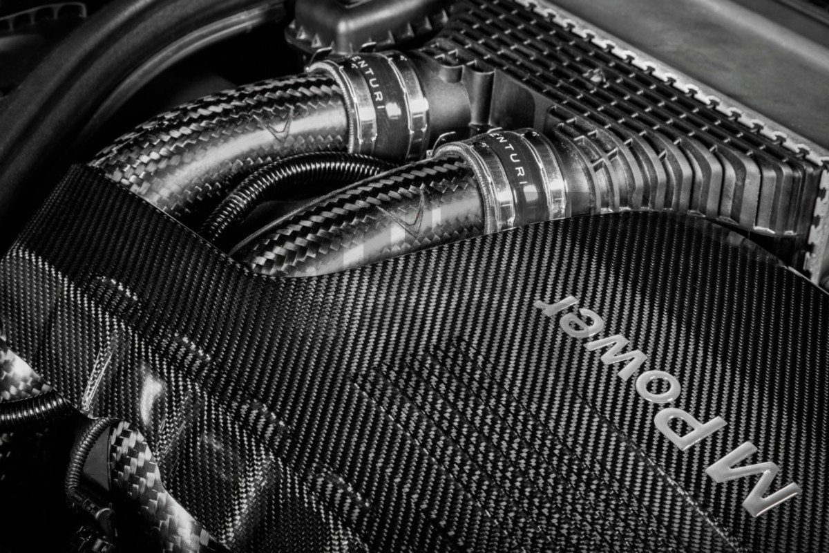 Eventuri Carbon Charge Pipes for BMW M3 F80 / M4 F8x / M2 Comp F87 Eventuri Carbon Charge Pipes for BMW M3 F80 / M4 F8x / M2 Comp F87