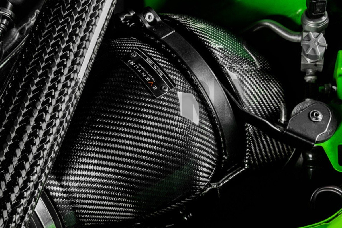 Eventuri Carbon Fiber Intake System for BMW M3 F80 / M4 F8x Eventuri Carbon Fiber Intake System for BMW M3 F80 / M4 F8x