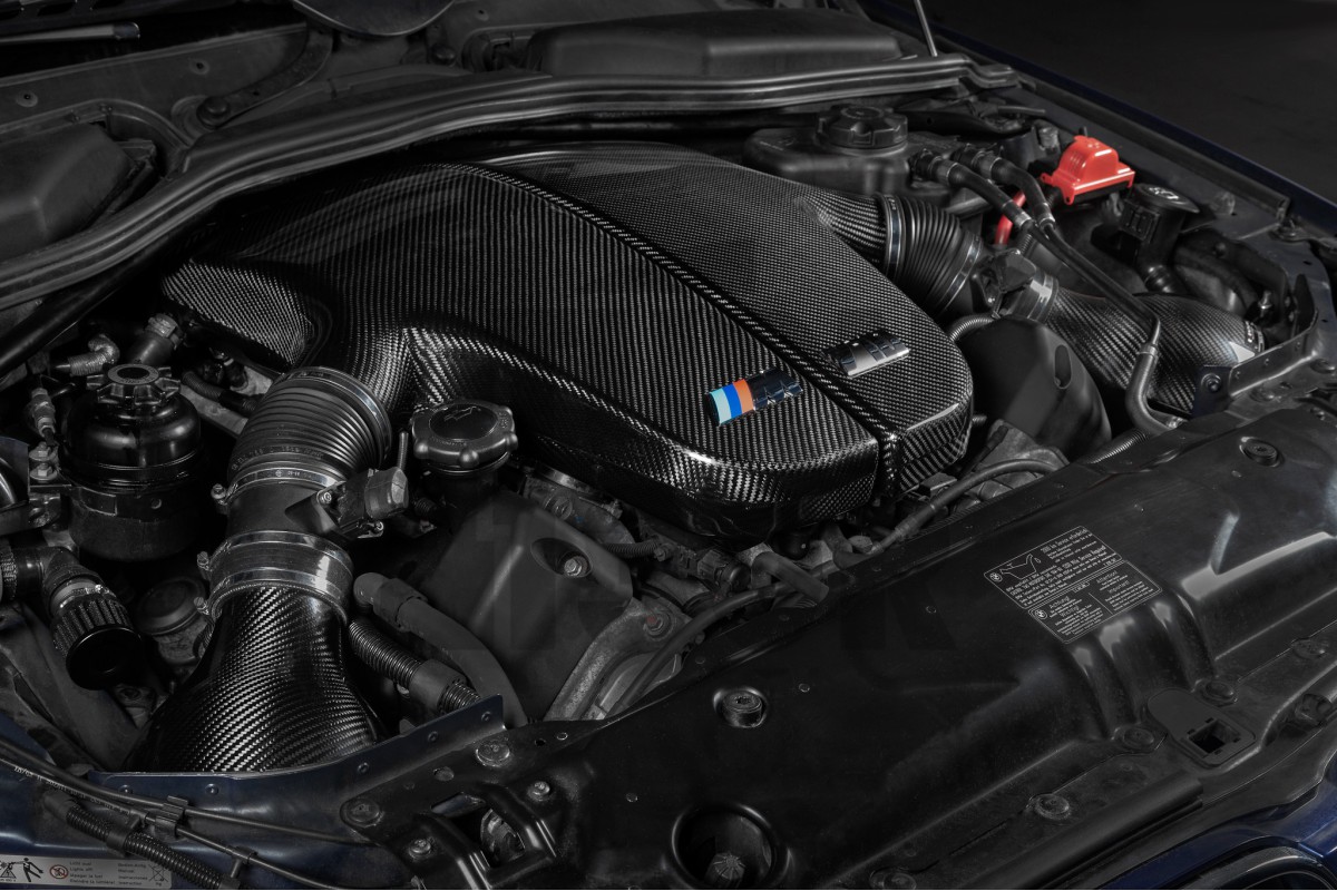 Eventuri Carbon Fiber Plenum for BMW M5 E60 Eventuri Carbon Fiber Plenum for BMW M5 E60