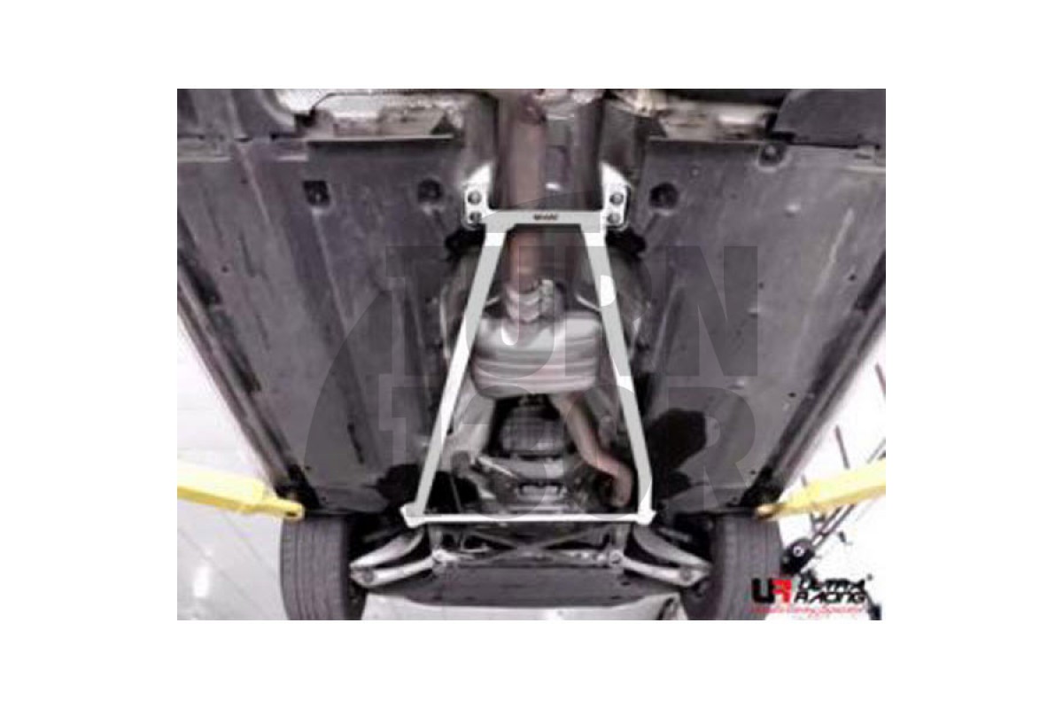 Ultra Racing 4 Points Mid Lower Member Brace Audi A4 / S4 / RS4 B8 and A5 / S5 / RS5 8T Ultra Racing 4 Points Mid Lower Member Brace Audi A4 / S4 / RS4 B8 and A5 / S5 / RS5 8T