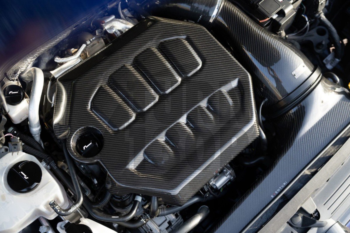 Eventuri Carbon Fiber Engine Cover for Golf 8 GTI / Golf 8 R Eventuri Carbon Fiber Engine Cover for Golf 8 GTI / Golf 8 R