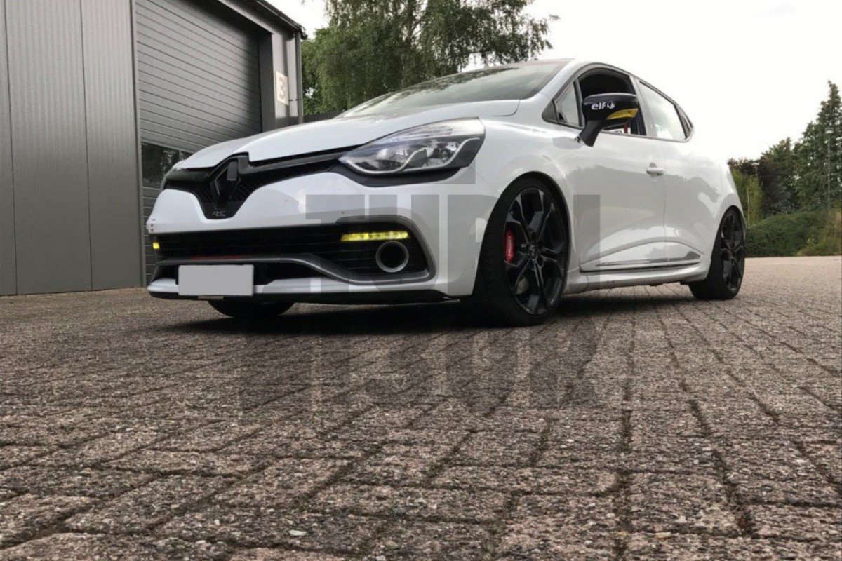 V-maxx X-Street Coilover Kit Renault Clio 4 RS V-maxx X-Street Coilover Kit Renault Clio 4 RS