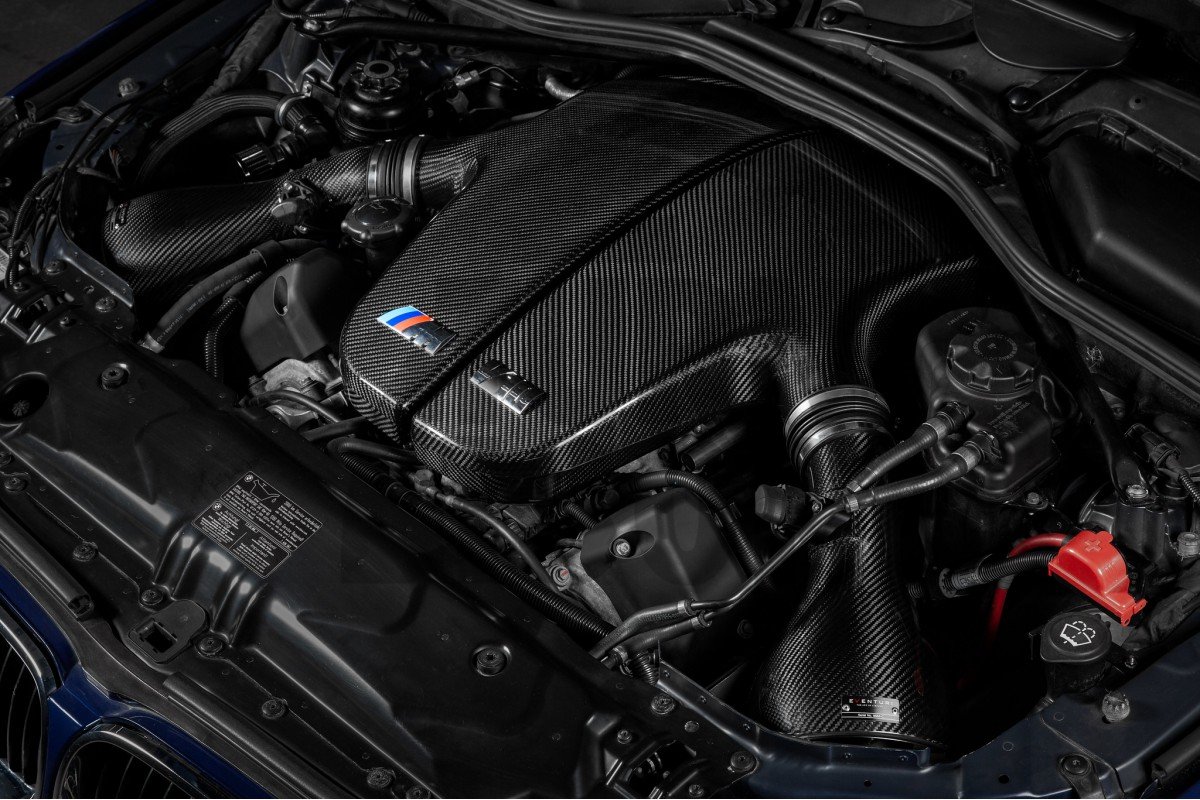Eventuri V2 Carbon Fiber Intake System BMW M5 E60 Eventuri V2 Carbon Fiber Intake System BMW M5 E60