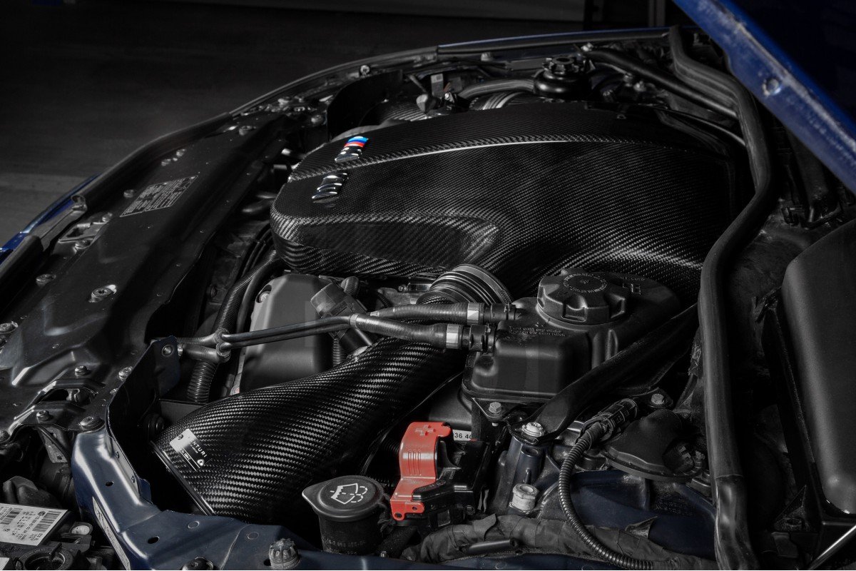 Eventuri V2 Carbon Fiber Intake System BMW M5 E60 Eventuri V2 Carbon Fiber Intake System BMW M5 E60