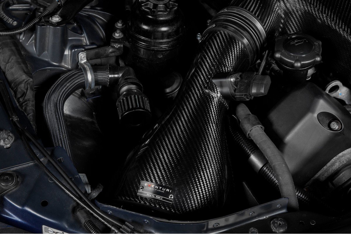 Eventuri V2 Carbon Fiber Intake System BMW M5 E60 Eventuri V2 Carbon Fiber Intake System BMW M5 E60