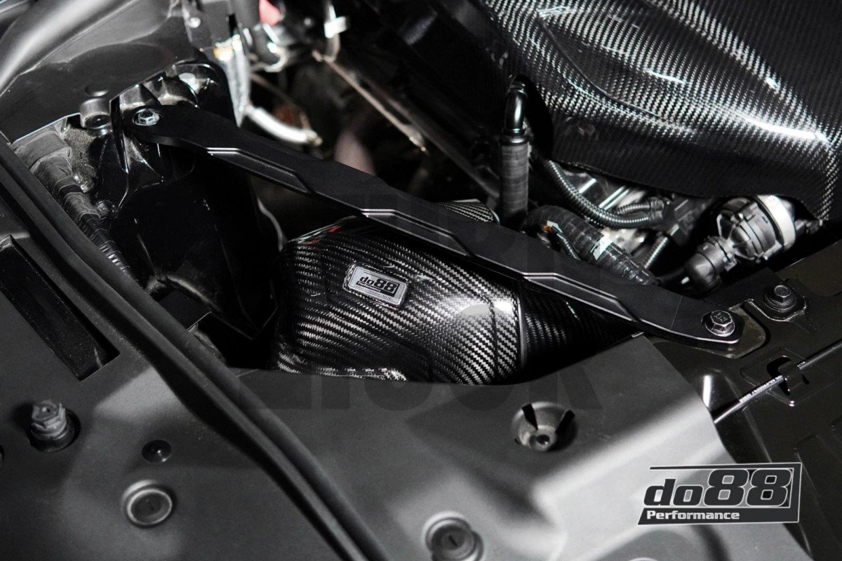 BMW 240i G42 and 340i / 440i G2x Do88 Carbon Fiber Intake System BMW 240i G42 and 340i / 440i G2x Do88 Carbon Fiber Intake System