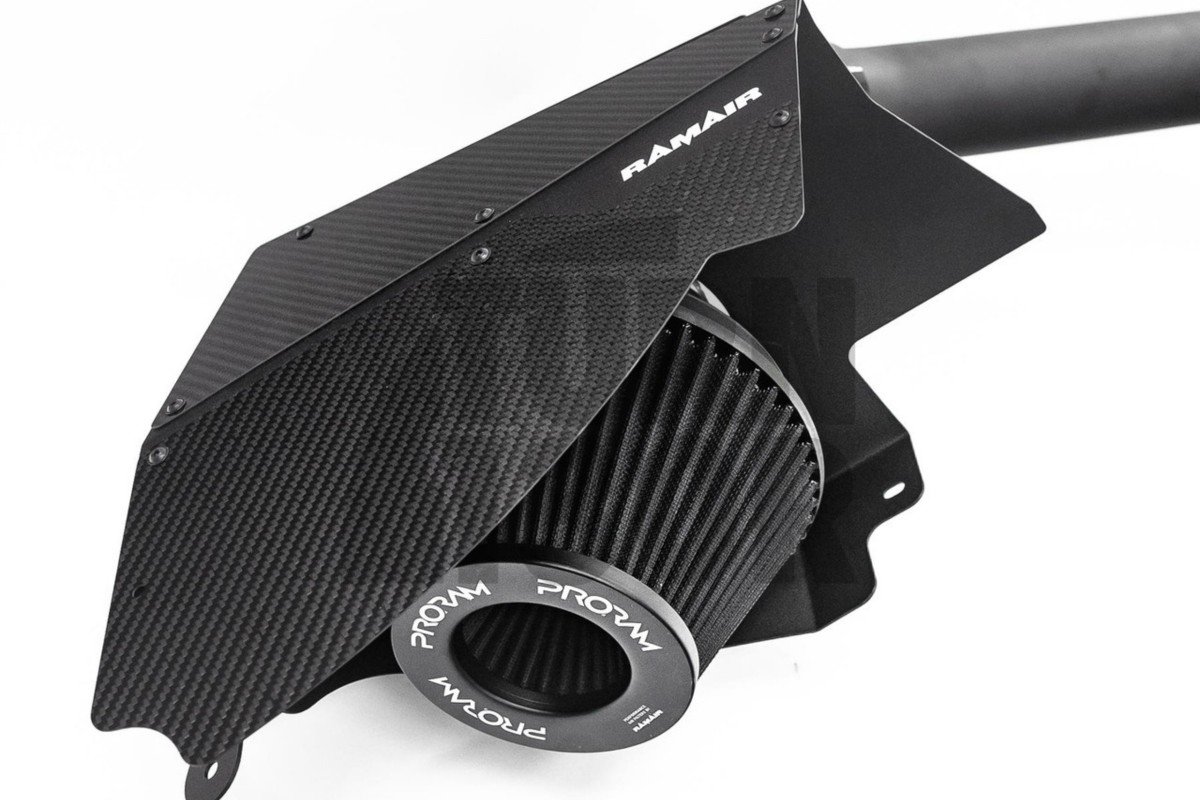 BMW M3 G80 / M4 G8x RamAir Intake Kit With Carbon Lid BMW M3 G80 / M4 G8x RamAir Intake Kit With Carbon Lid