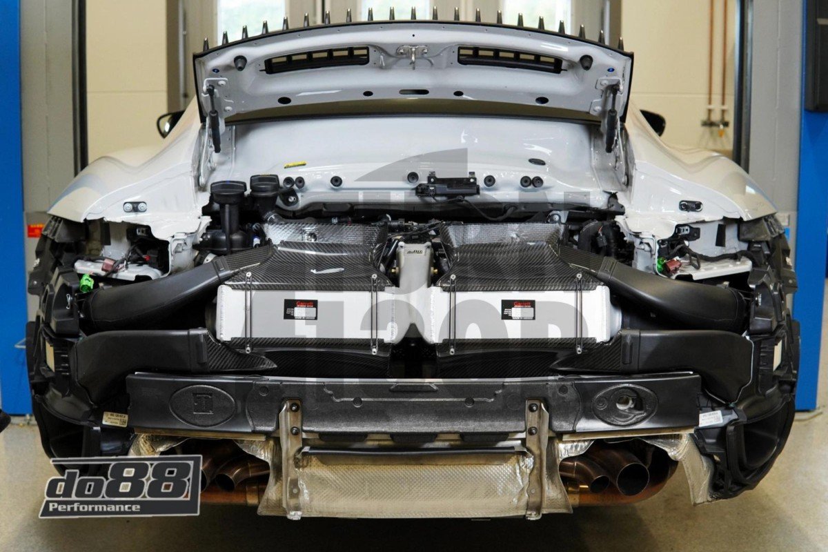 Do88 BigPack Intercooler kit for Porsche 911 992 Turbo Do88 BigPack Intercooler kit for Porsche 911 992 Turbo
