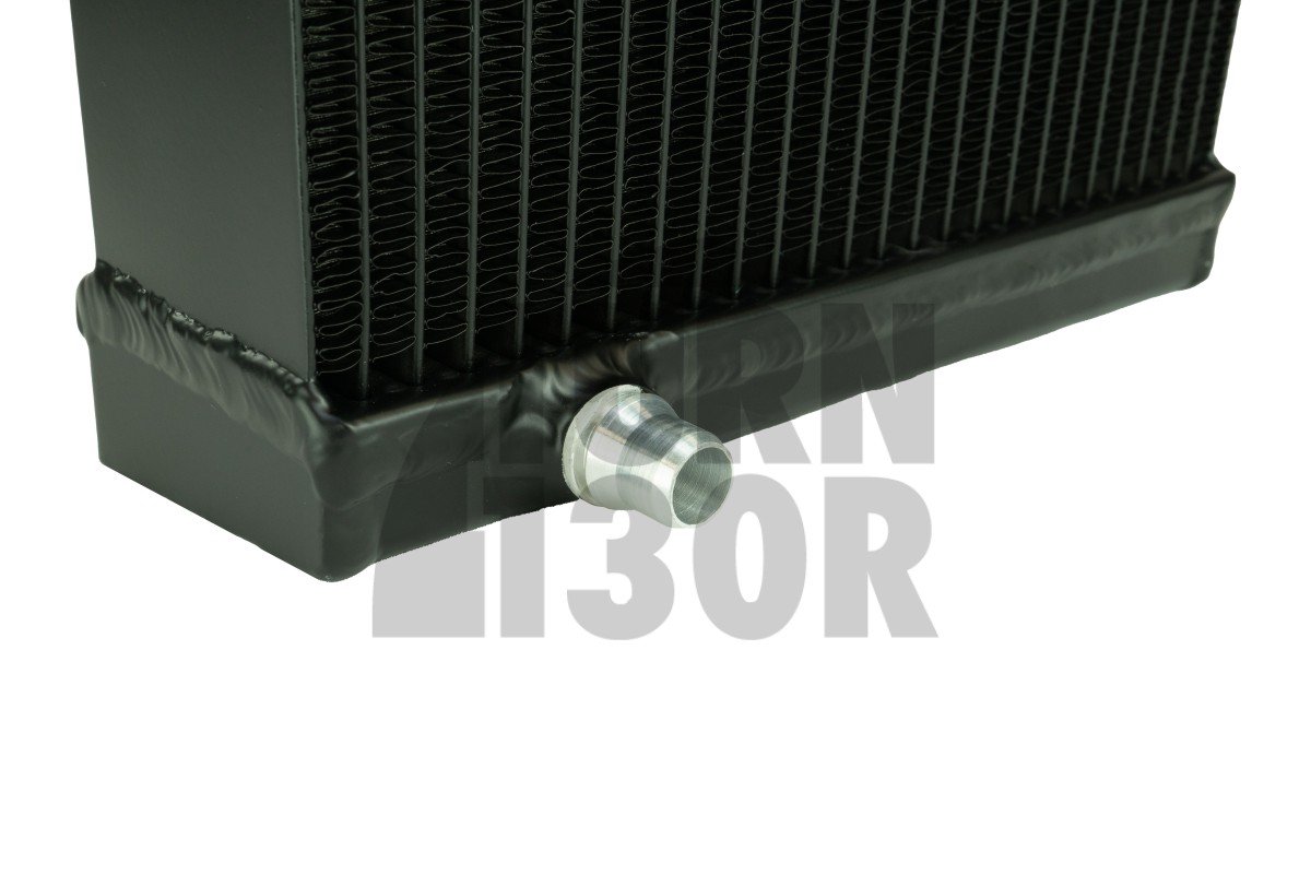 Black Mamba Mercedes A45 AMG W176 / CLA 45 AMG C117 Side Radiator Black Mamba Mercedes A45 AMG W176 / CLA 45 AMG C117 Side Radiator