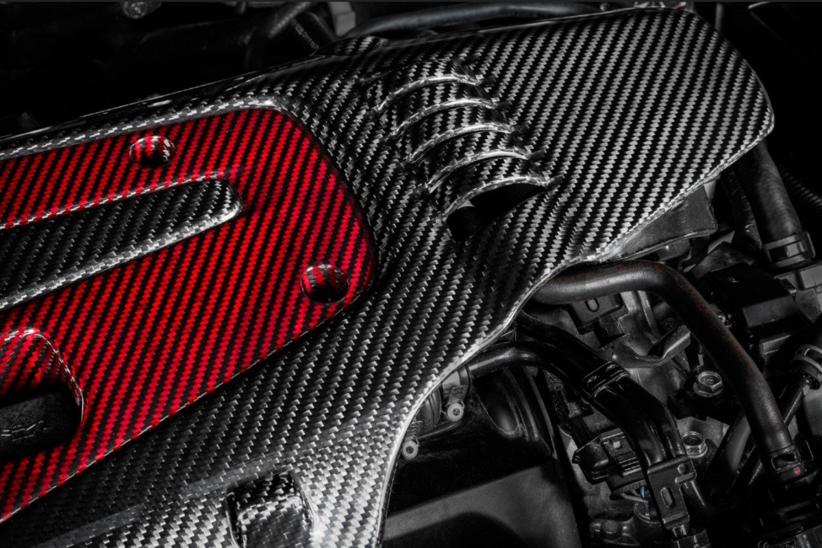 Honda Civic Type R FK2 / FK8 Carbon Fiber / Red Kevlar Engine Cover by Eventuri Honda Civic Type R FK2 / FK8 Carbon Fiber / Red Kevlar Engine Cover by Eventuri