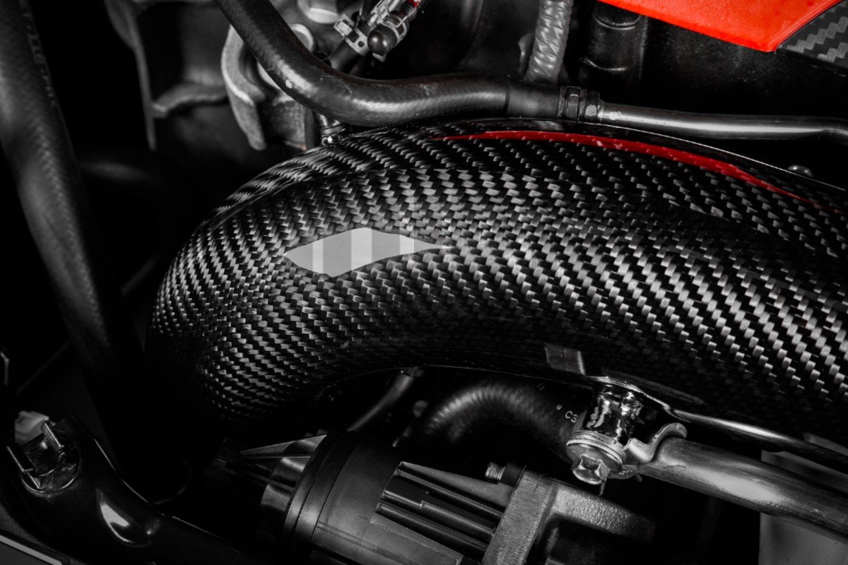 Eventuri Carbon Fiber Turbo Inlet Tube for Honda Civic Type R FK8 Eventuri Carbon Fiber Turbo Inlet Tube for Honda Civic Type R FK8