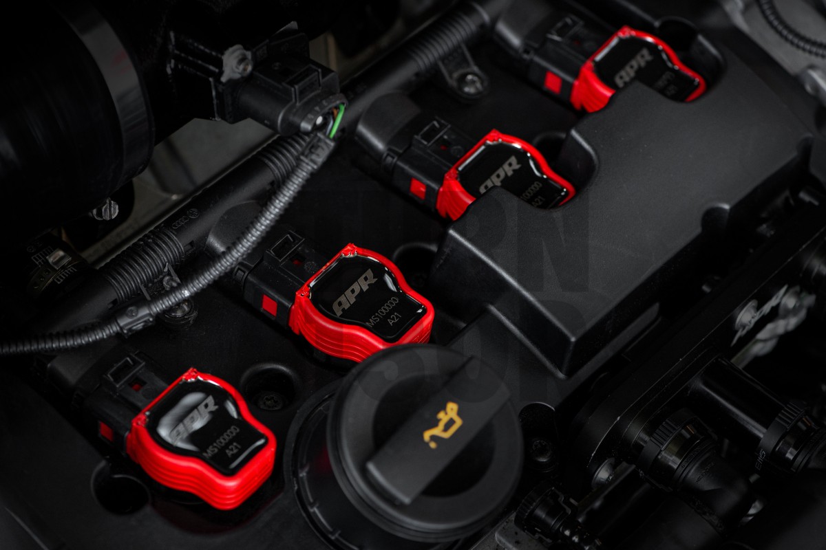 Red Coil Packs for Audi RS3 8P / RS3 8V and TTRS 8J 2.5 TFSI APR Red Coil Packs for Audi RS3 8P / RS3 8V and TTRS 8J 2.5 TFSI APR