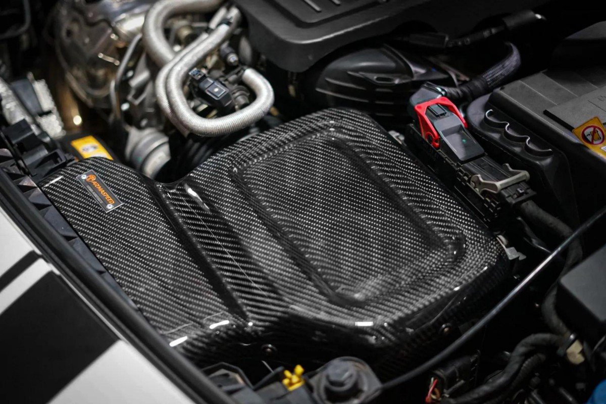 Armaspeed Carbon Fiber Air Intake A45 AMG W176 / CLA 45 AMG C117 Armaspeed Carbon Fiber Air Intake A45 AMG W176 / CLA 45 AMG C117