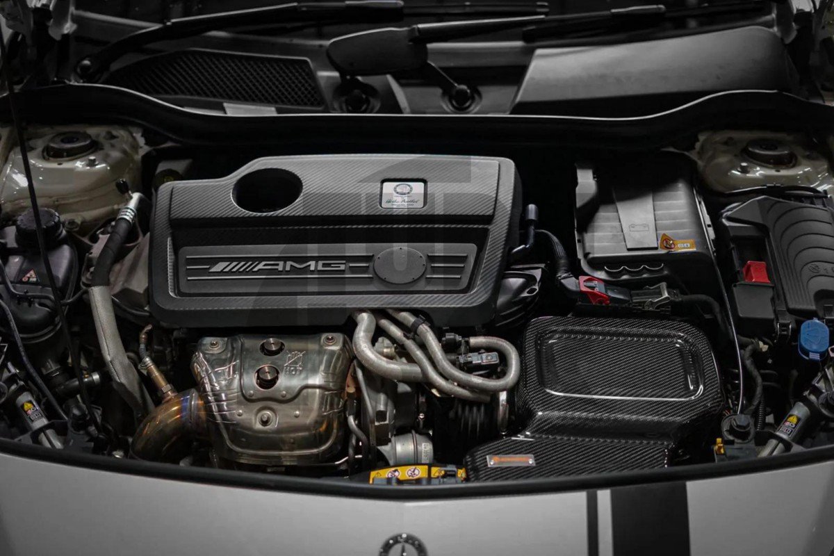 Armaspeed Carbon Fiber Air Intake A45 AMG W176 / CLA 45 AMG C117 Armaspeed Carbon Fiber Air Intake A45 AMG W176 / CLA 45 AMG C117
