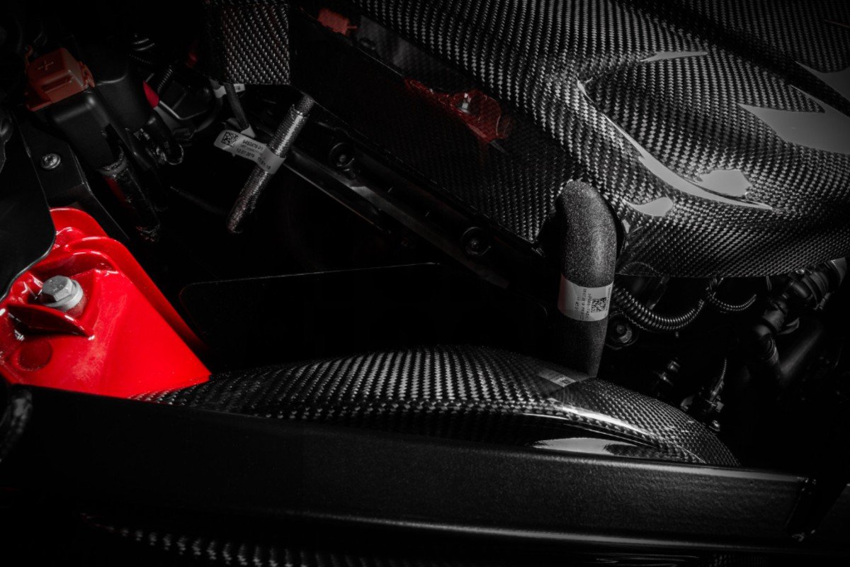 Eventuri Carbon Fiber Engine Cover for Toyota Supra GR 3.0 A90 MK5 Eventuri Carbon Fiber Engine Cover for Toyota Supra GR 3.0 A90 MK5