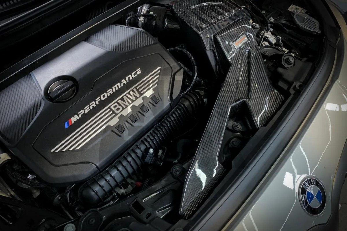 Armaspeed Carbon Fiber Air Intake BMW 135i F40 Armaspeed Carbon Fiber Air Intake BMW 135i F40