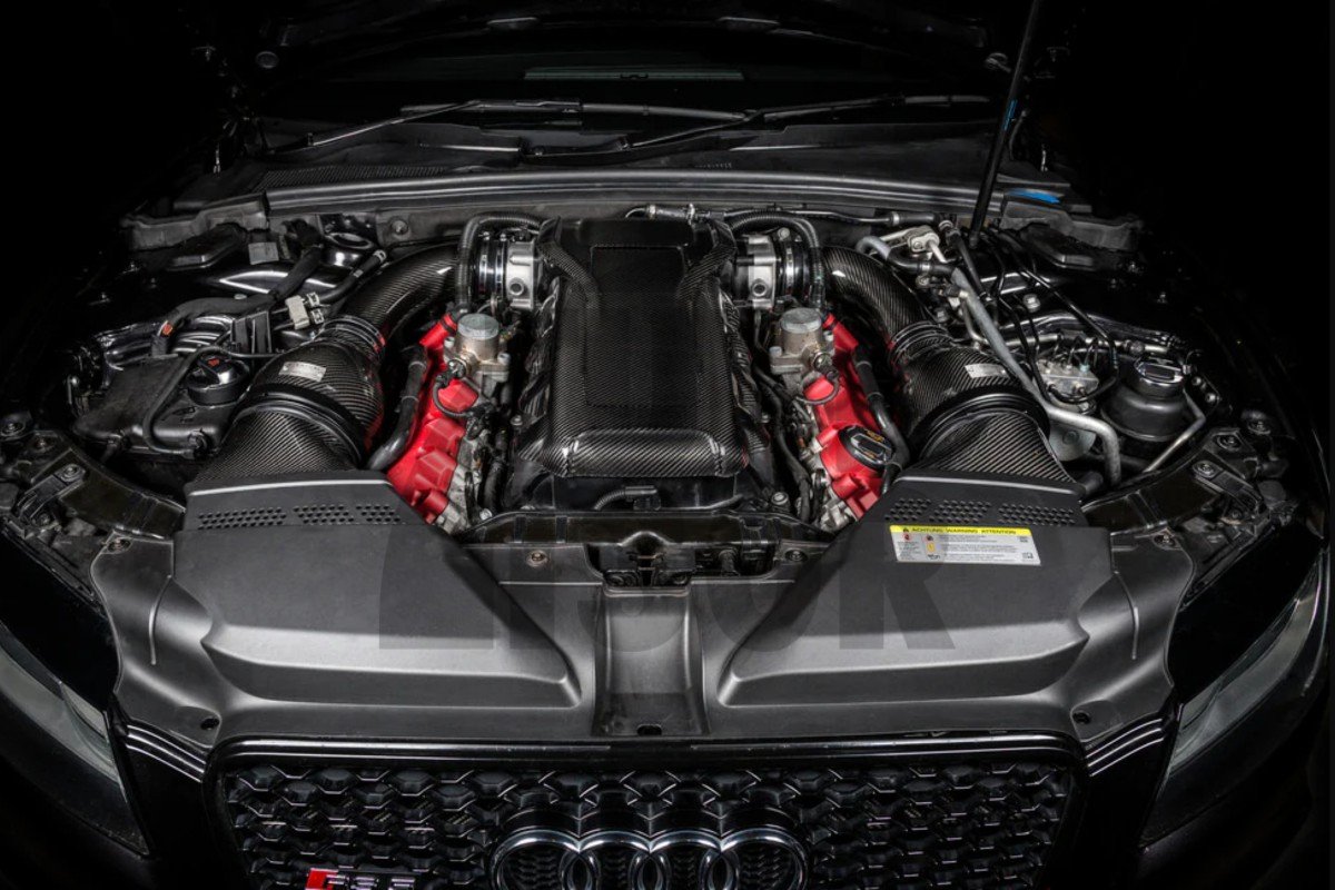 Eventuri Carbon Fiber Engine Cover for Audi RS4 / RS5 B8 Eventuri Carbon Fiber Engine Cover for Audi RS4 / RS5 B8