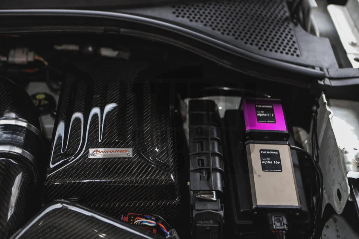 Armaspeed Carbon Fiber Battery Cover S3 8V / Golf 7 GTI / Golf 7 R / Leon 3 Cupra / Octavia 5E VRS Armaspeed Carbon Fiber Battery Cover S3 8V / Golf 7 GTI / Golf 7 R / Leon 3 Cupra / Octavia 5E VRS
