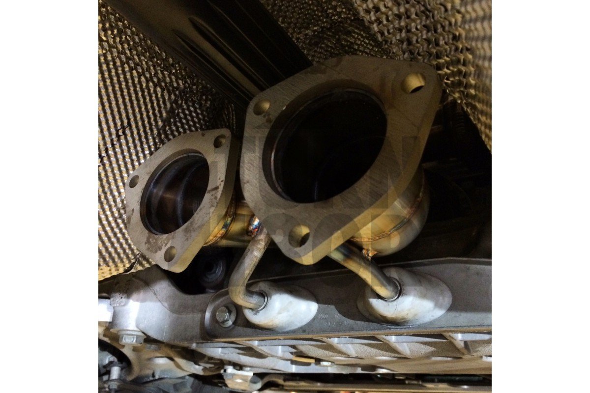 CTS Turbo Downpipe for Audi TTRS Mk2 and RS3 8P CTS Turbo Downpipe for Audi TTRS Mk2 and RS3 8P